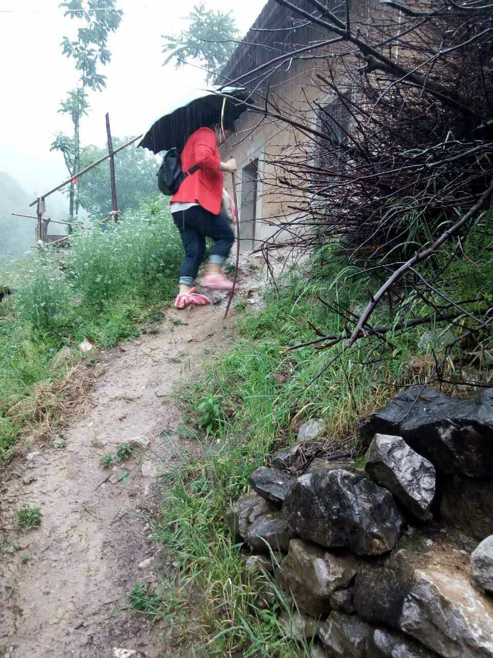 潘雨尘水公主图片_雨尘公益传奇_全民奇迹钻石雨公益服