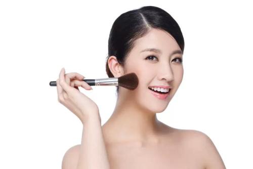 美女的秘密：揭开魅力背后的未知之谜