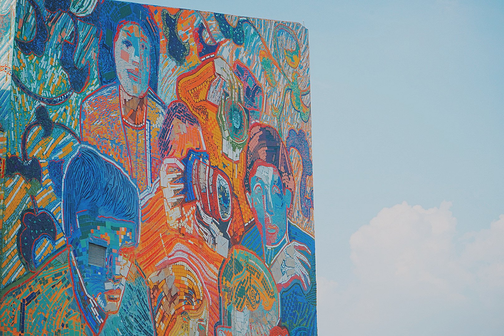 七川美华_川美逸夫图书馆_川美