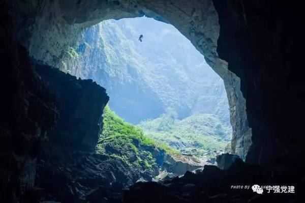 山洞的英文_魔法洞穴2_洞穴英文