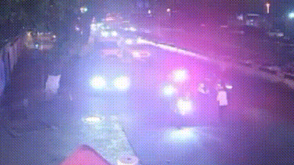 特警任务游戏怎么玩_特警做任务的手机游戏_特警任务手机做游戏怎么做