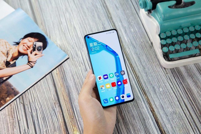 排行玩手机游戏推荐_专门玩游戏的手机排行_手机玩游戏排名前十