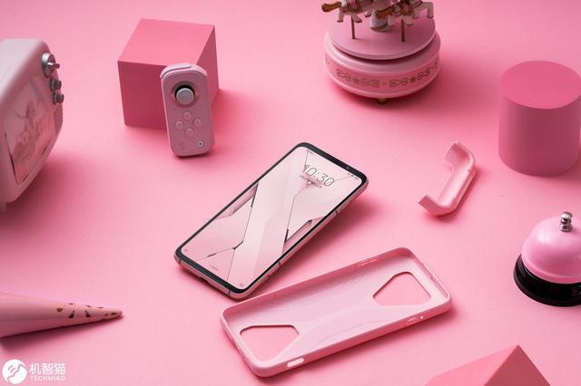 腾讯游戏手机黑鲨3怎么样_腾讯黑鲨手机官网_腾讯黑鲨游戏3手机版下载