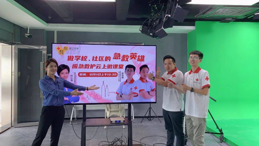 孩子玩手机玩游戏_玩手机的小孩子玩游戏_孩子玩手机游戏如何疏导